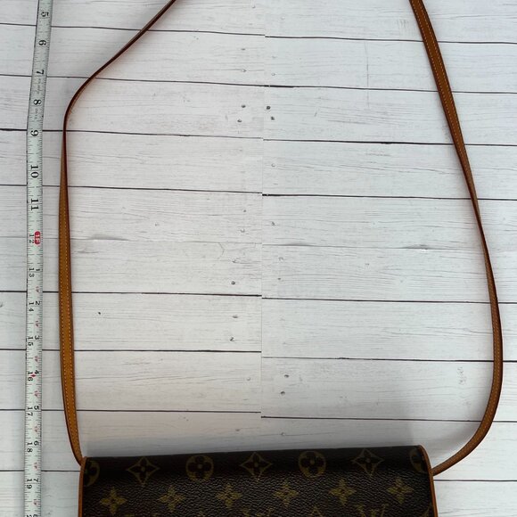 Louis Vuitton Brown Twin Monogram GM Canvas Crossbody Bag - Picture 12 of 12